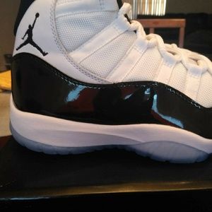 Air Jordan 11 Concord 45